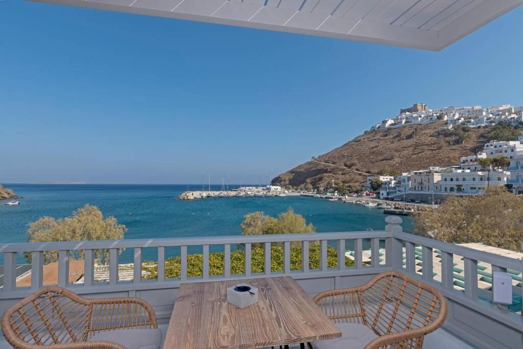 Vivere Inblue Πέρα Γυαλός Εξωτερικό φωτογραφία