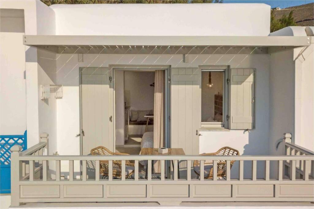 Vivere Inblue Πέρα Γυαλός Εξωτερικό φωτογραφία